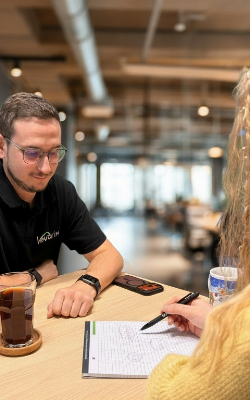 Firefly_Gemini Flash_mach die haare von dem mädchen bitte ordentlicher 208292